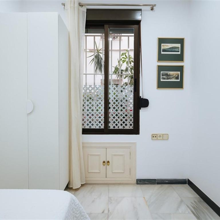 VIVIENDA TURISTICA ATANASIO BARRON- Free PARKING - Apartamento con 4 dormitorios - 28