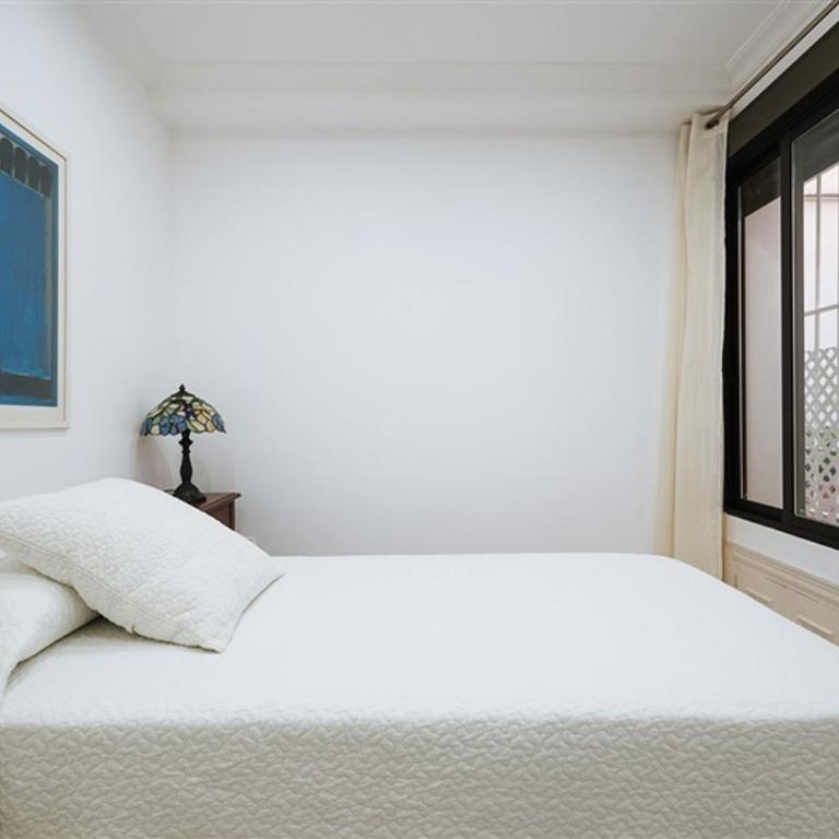 VIVIENDA TURISTICA ATANASIO BARRON- Free PARKING - Apartamento con 4 dormitorios - 26