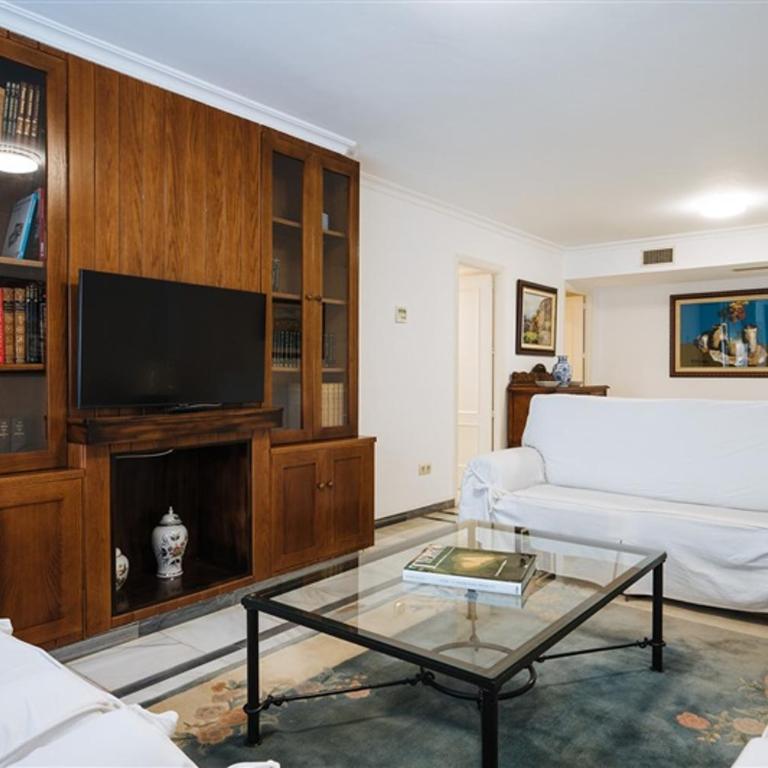VIVIENDA TURISTICA ATANASIO BARRON- Free PARKING - Apartamento con 4 dormitorios - 36