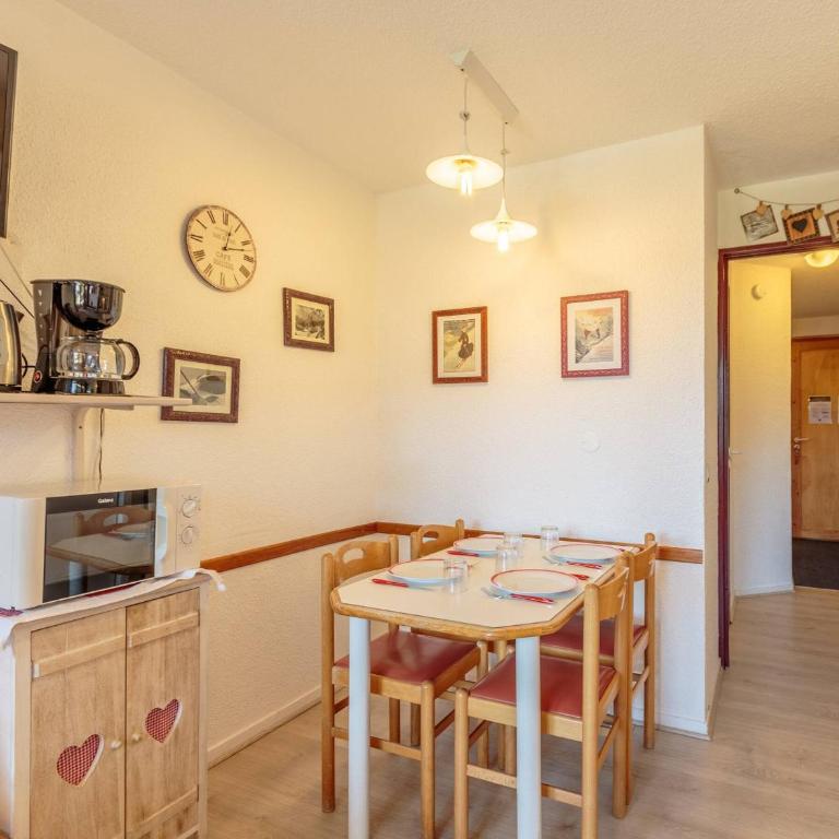 Charmant 2 pièces rénové, accès skis aux pieds, proche commerces et remontées, balcon sud-ouest - FR-1-353-23 - Appartamento (4 Adulti) - 6