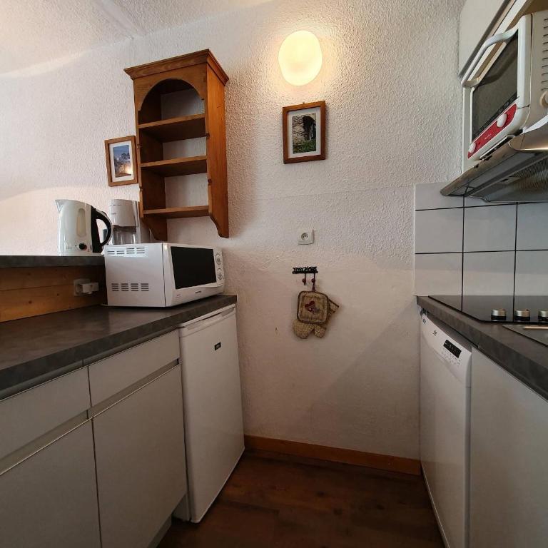 Studio 4 pers, animaux admis, terrasse - Studio - 3
