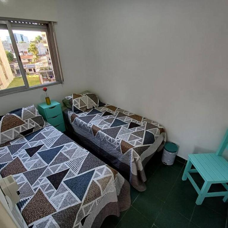 Dpto 4 Personas Ctes con Cochera - Apartamento de 2 dormitorios con vistas a la ciudad - 5