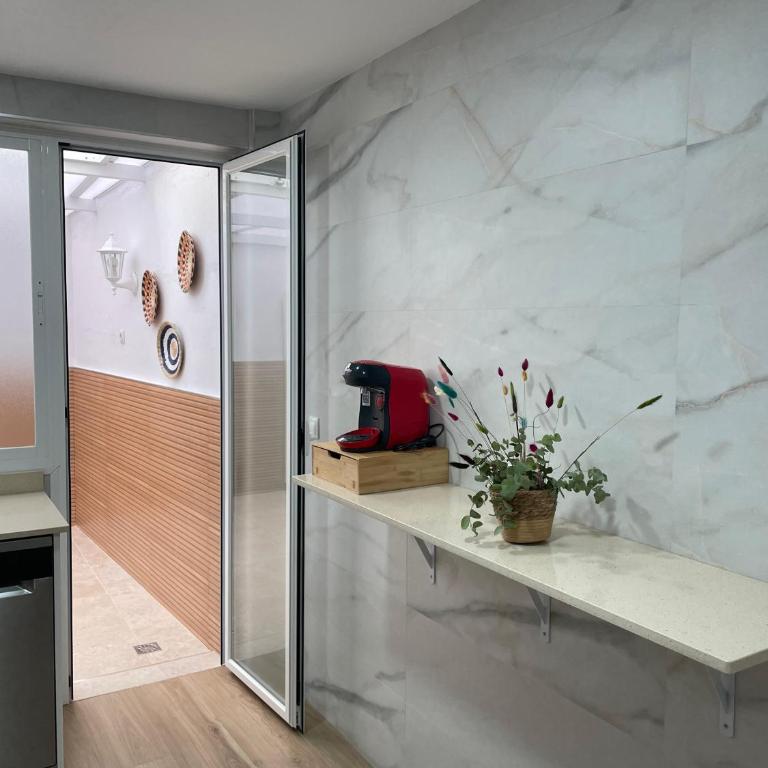 Casa Coronado - Three-Bedroom Deluxe Apartment - 37