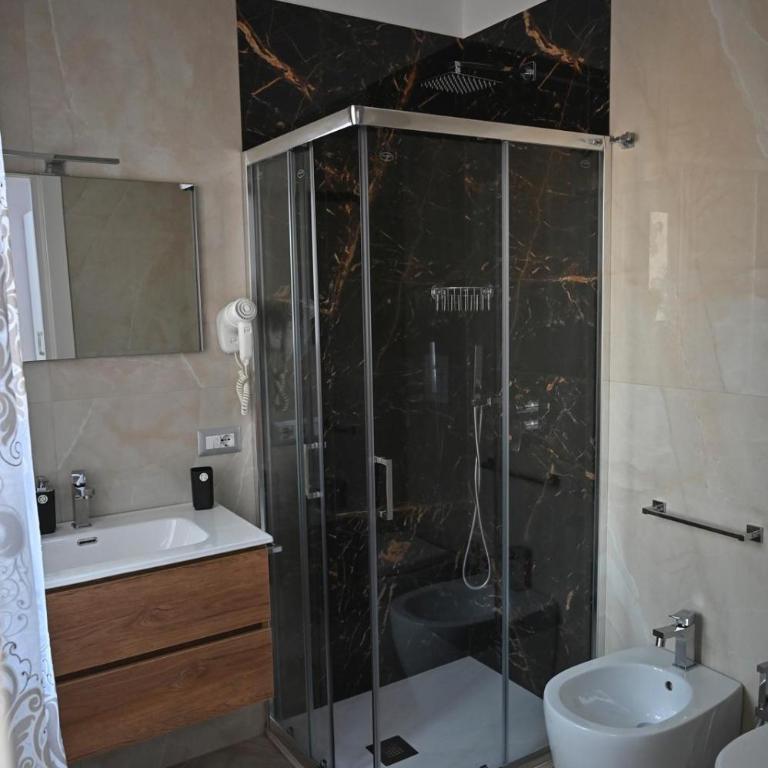 bebsantaniellohouse1 - Double Room with Private Bathroom - 23