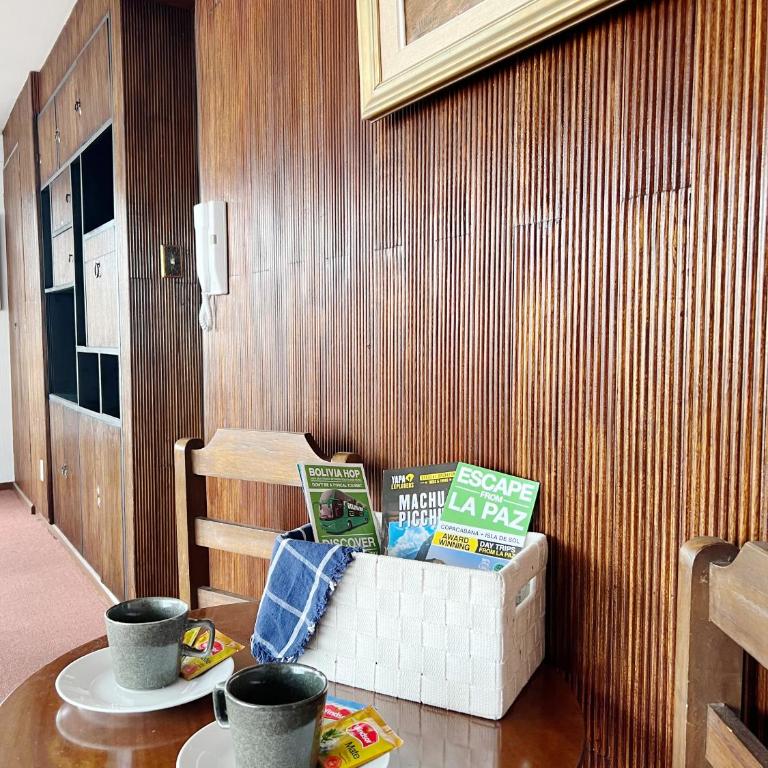 Soleado y comodo departamento con hermosa vista sobre Av Arce - Apartamento de 3 dormitorios Premium - 25