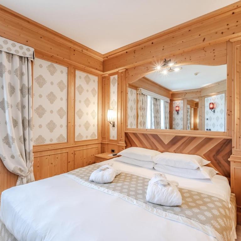 HOTIDAY Room Collection - Campiglio Pradalago - Camera Matrimoniale/Doppia con Letti Singoli - 5