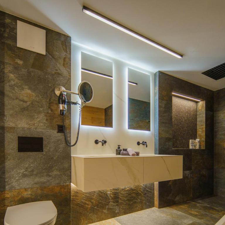 Luxury Mountain Apartment with Private Sauna and Underground Parking - Apartamento - 17
