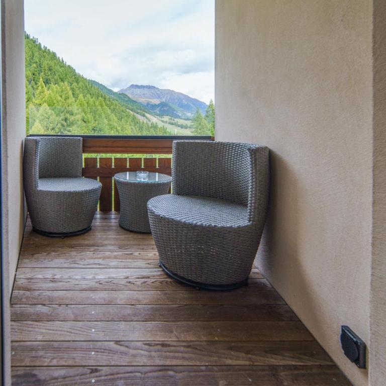 Luxury Mountain Apartment with Private Sauna and Underground Parking - Apartamento - 27