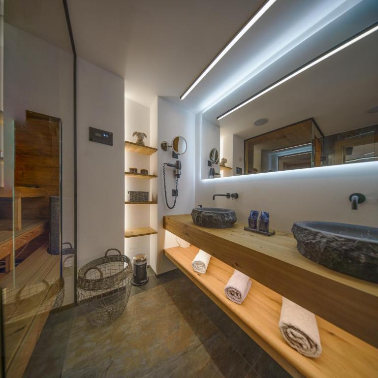 Luxury Mountain Apartment with Private Sauna and Underground Parking - Apartamento - 35