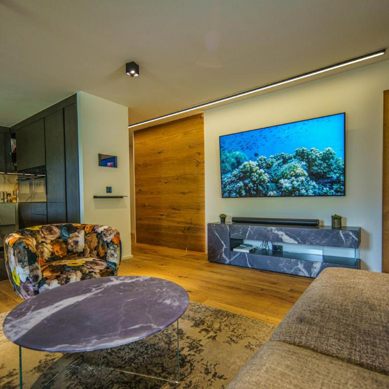 Luxury Mountain Apartment with Private Sauna and Underground Parking - Apartamento - 44