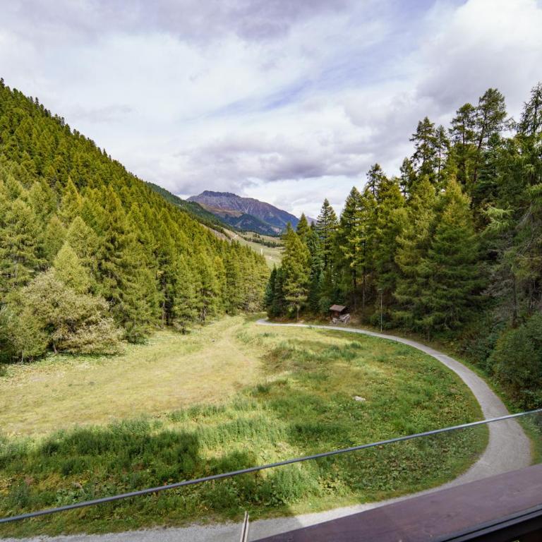 Luxury Mountain Apartment with Private Sauna and Underground Parking - Apartamento - 47