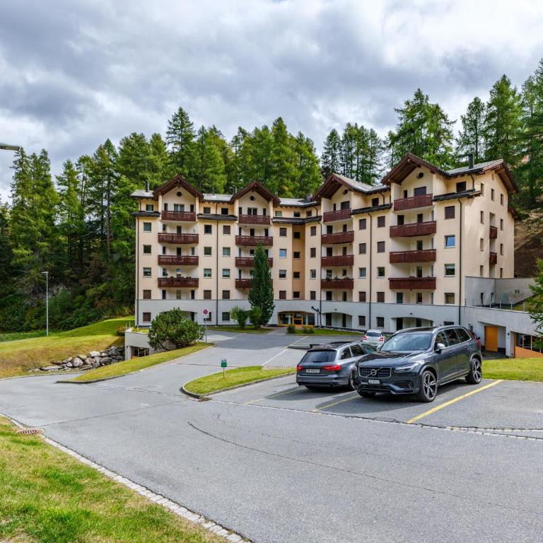 Luxury Mountain Apartment with Private Sauna and Underground Parking - Apartamento - 52