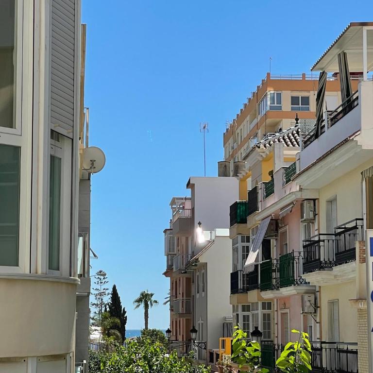 Casa Coronado - Three-Bedroom Deluxe Apartment - 10