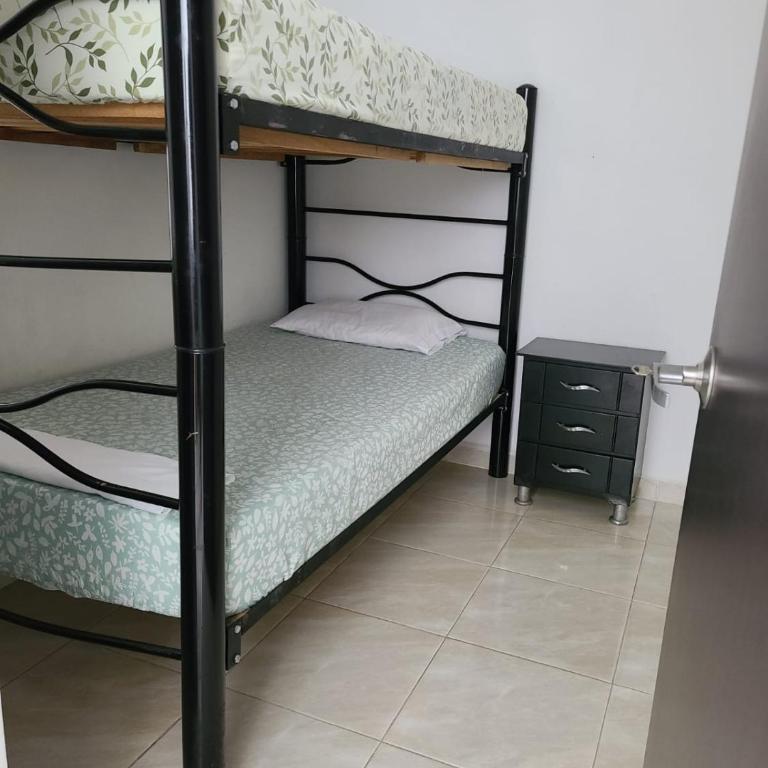 Apartamento Armenia, como en casa! - Three-Bedroom Apartment - 13