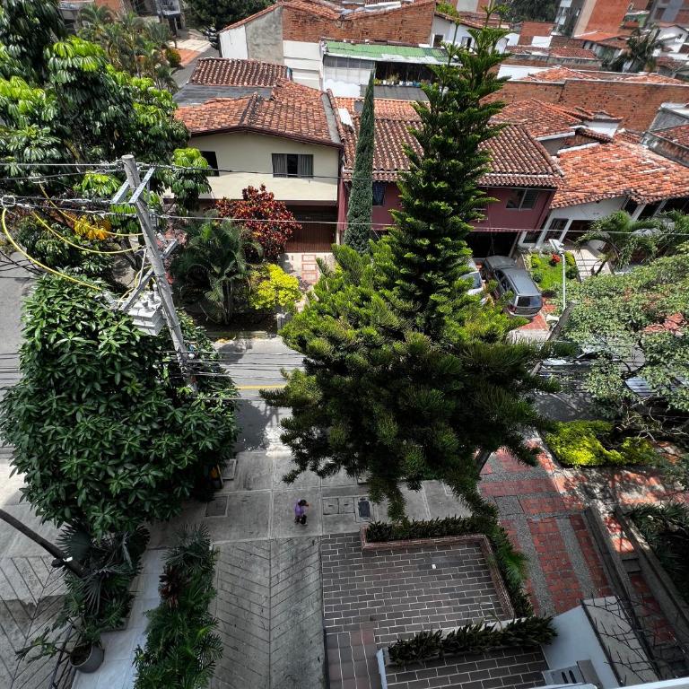 Modern 3 Bedroom Apartment with balcony - Apartamento de 3 dormitorios - 39