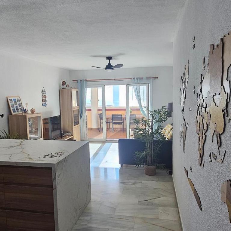Sunny Benalmadena 1 - Apartamento con 3 dormitorios - Frente al océano - 2