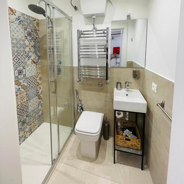 Bieddu Suites - Palermo City Center - Deluxe Room - 6