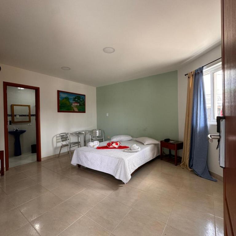 Hotel Estambul - Habitación Doble con baño privado - 8