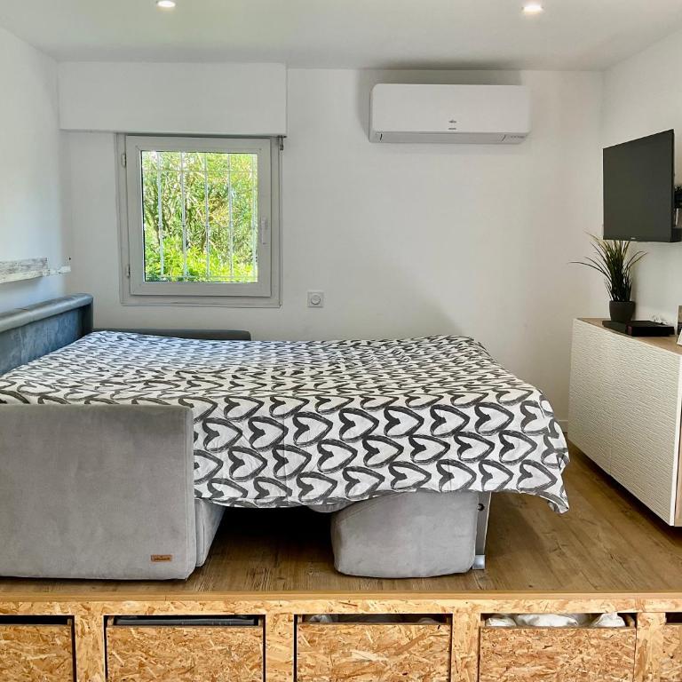 Studio climatisé avec piscine, parking résidence et plages proches - Appartamento con 1 Camera da Letto - 4