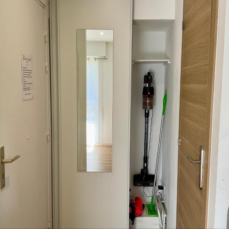 Studio climatisé avec piscine, parking résidence et plages proches - Appartamento con 1 Camera da Letto - 10