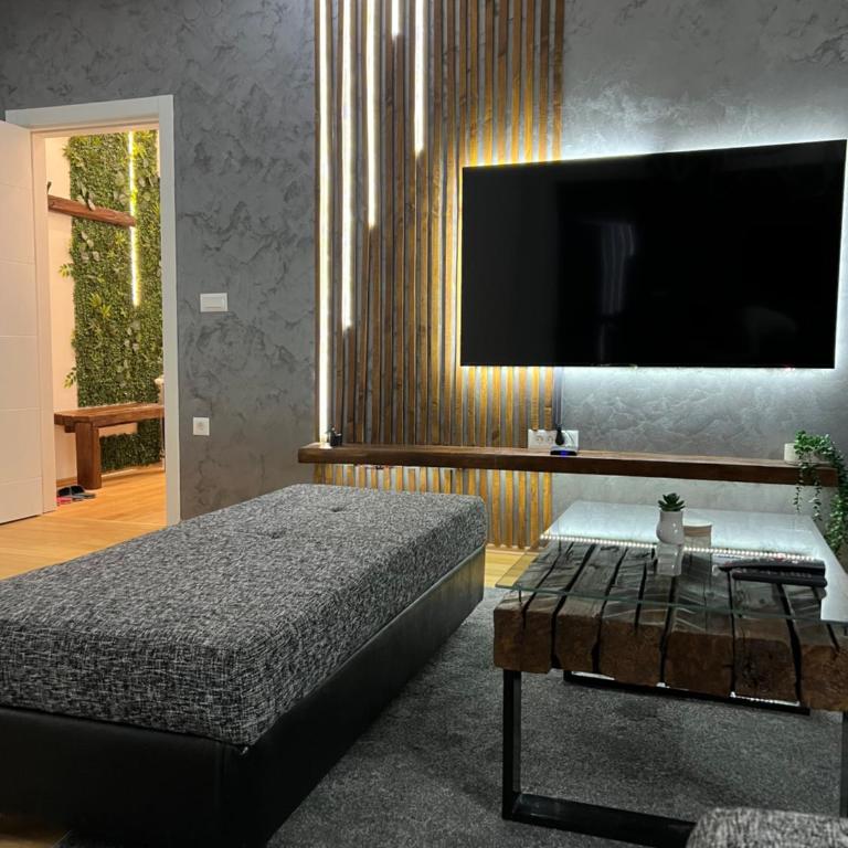 LiboroApartments - Two-Bedroom Apartment with City View - 2