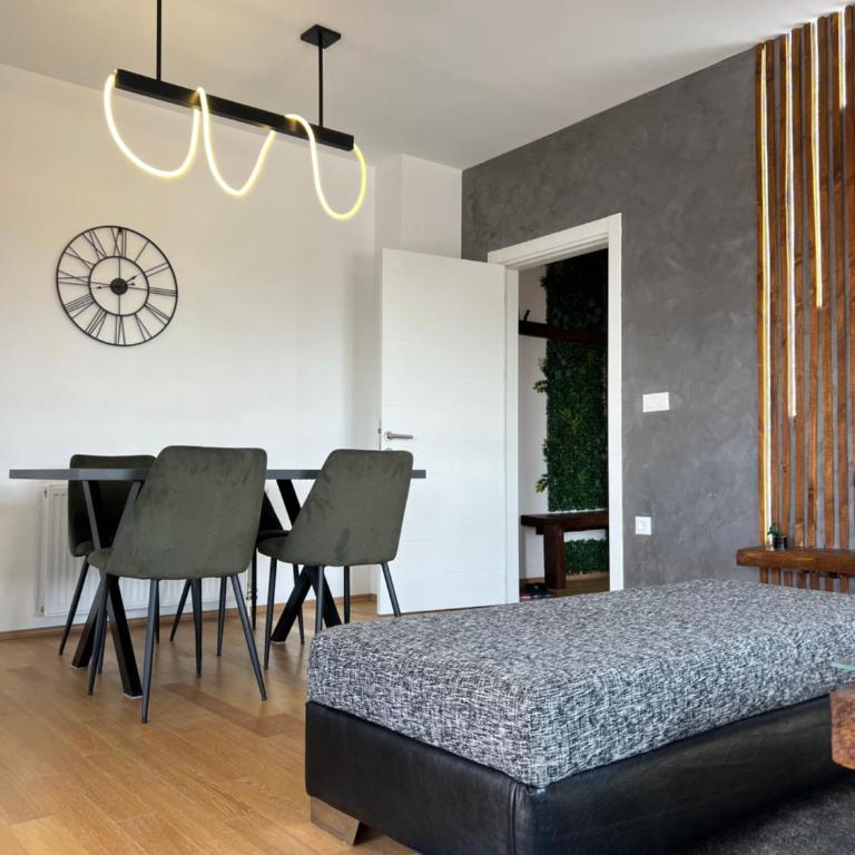 LiboroApartments - Two-Bedroom Apartment with City View - 6