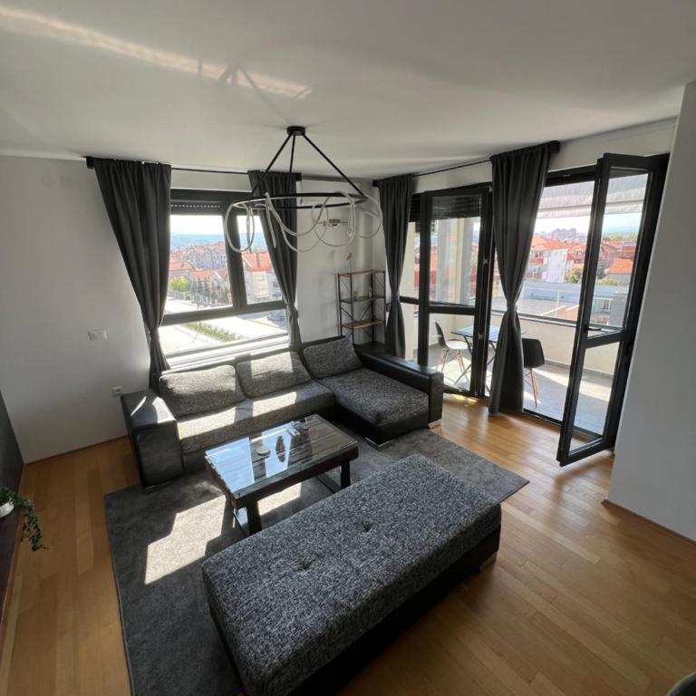 LiboroApartments - Two-Bedroom Apartment with City View - 5