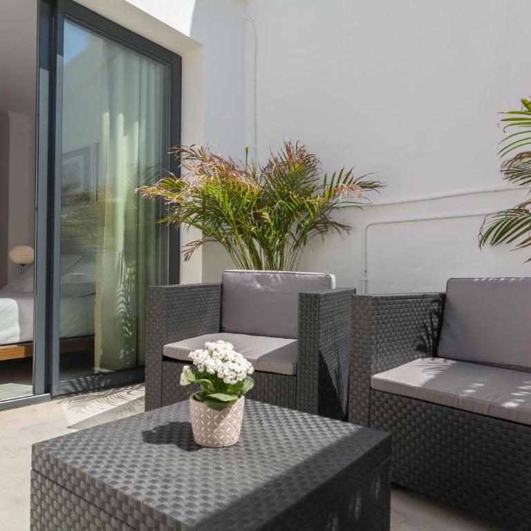 Hotel Nou Romà - Budget Standard double room with terraze (2 Adultos) - Annexe - 4