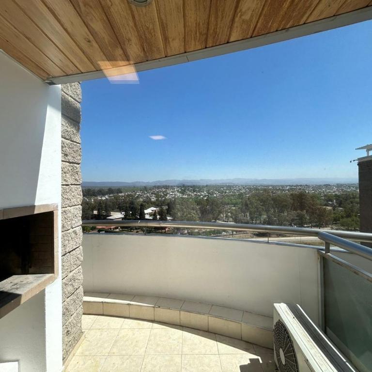 Excepcional departamento en Piso 18 en zona norte de Córdoba capital con una vista inigualable en barrio privado Alto Villa Sol - Apartamento de 1 dormitorio - 4