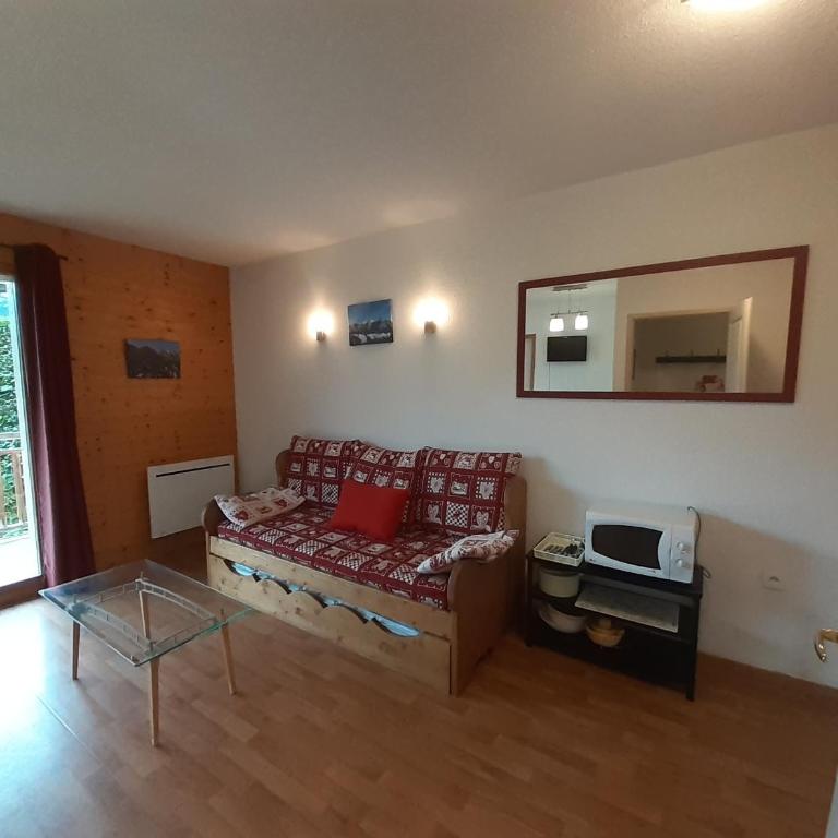 Appartement 4 pers avec Wi-Fi et Animaux admis proche remontées à Valfréjus - FR-1-561-122 - Apartamento - 2