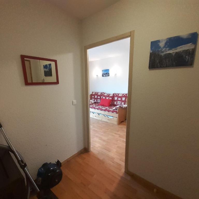 Appartement 4 pers avec Wi-Fi et Animaux admis proche remontées à Valfréjus - FR-1-561-122 - Apartamento - 3