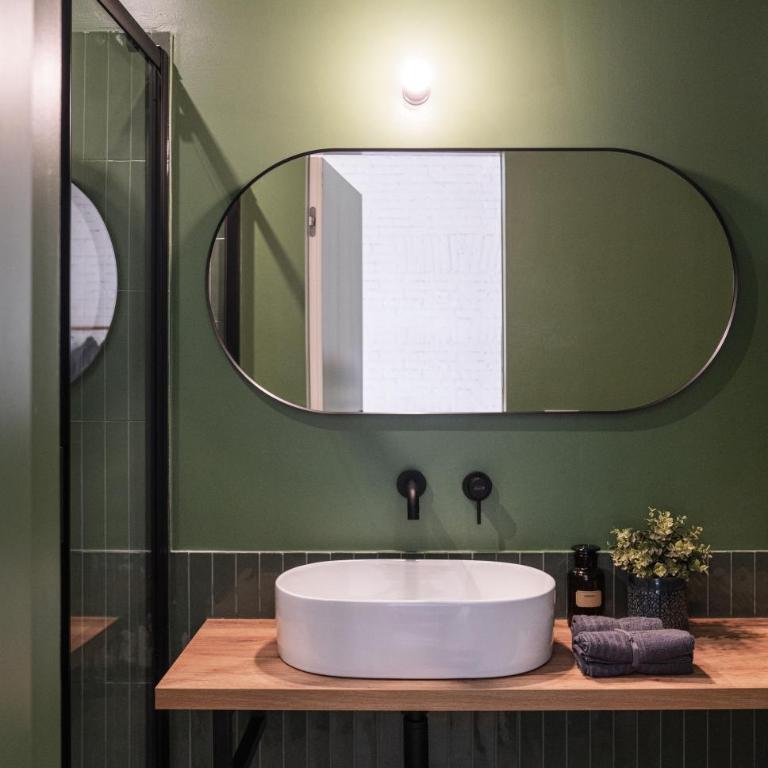 LUZ 02 Studio - Camera Matrimoniale con Bagno Privato - 9