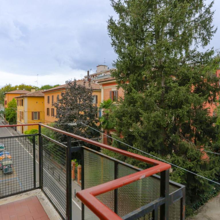 Family 3 - Two-Bedroom House - 25