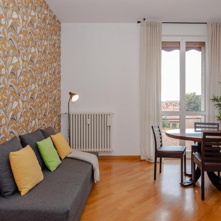 Family 3 - Two-Bedroom Apartment - 11