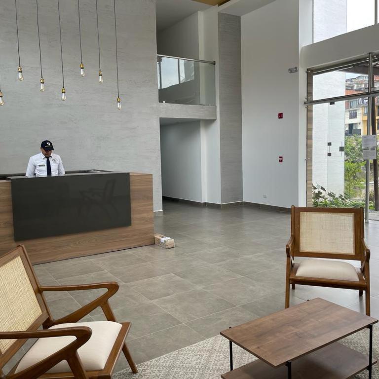 Apartamento Exclusivo Manizales - Apartamento de 2 dormitorios con balcón - 19