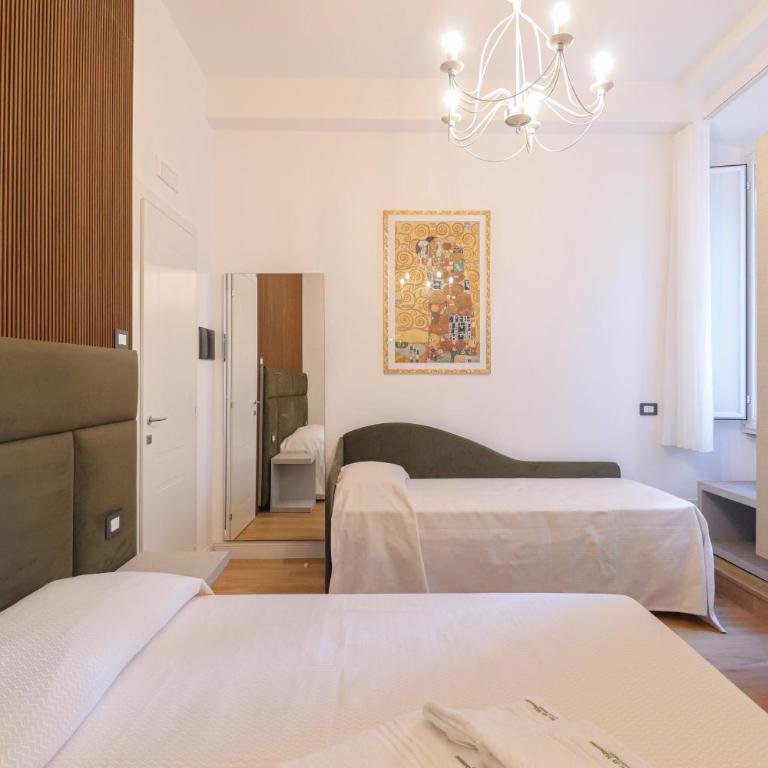 Re Di Rhome Guest House - Camera Tripla Classic - 9