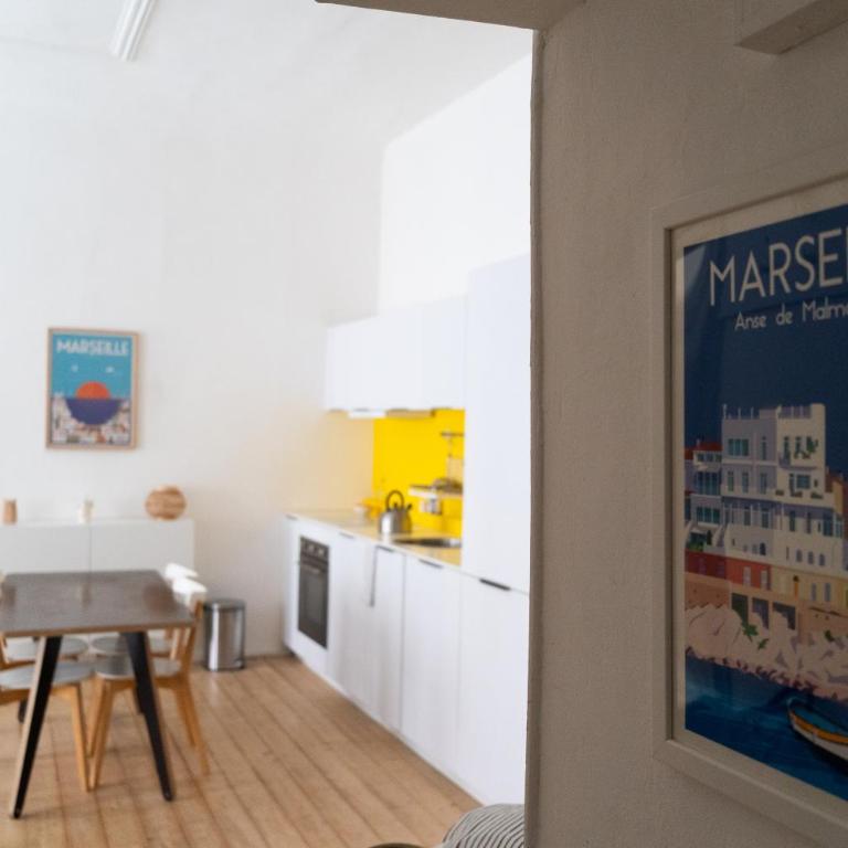 JULIEN - Gare St Charles - Cours Julien - Appartement 2 Chambres - 17