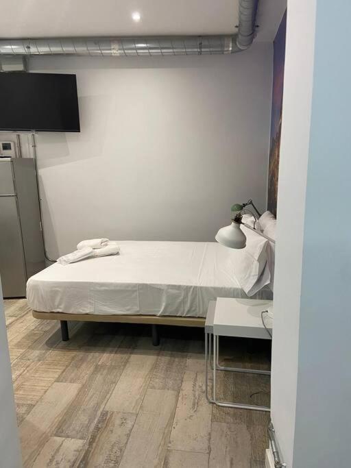 CITY SOL Madrid - One-Bedroom Apartment - 13
