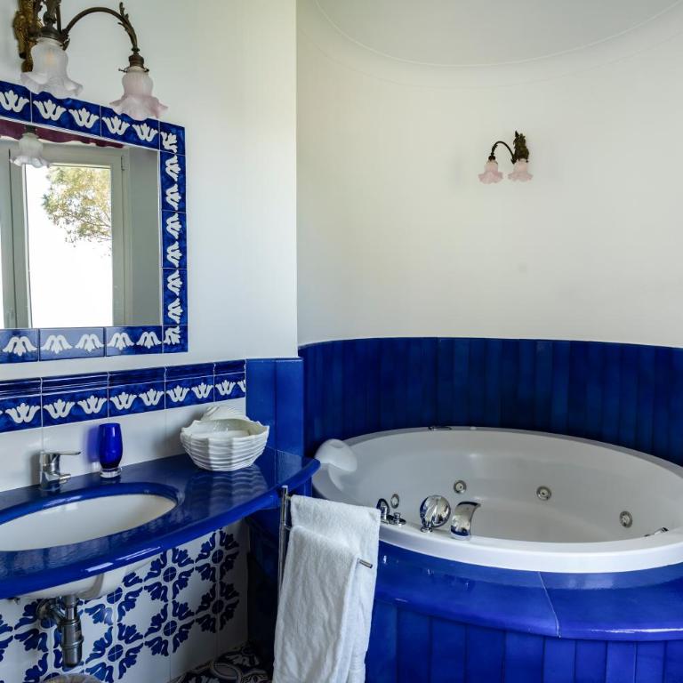 Villa Felicita - Villa with Sea View - 70