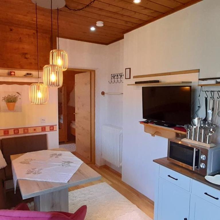 Ferienwohnung am Krausberghof mit Balkon und Parkplatz, 6 Fahrminuten zur Alpentherme Gastein und zur Schlossalmbahn - Apartment mit Balkon - 19