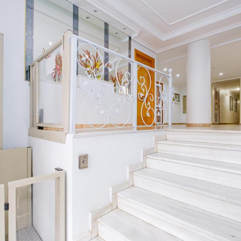 CATHERINE Bilbao - Two-Bedroom Apartment - 7