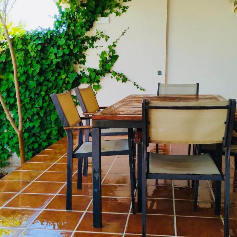 Chalet con JARDIN PUY DU FOU a 10 min ,NO FIESTAS!! - Apartamento de 2 dormitorios - 3