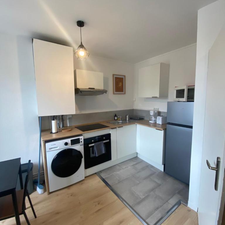 Appartement central avec vue - Apartment mit 1 Schlafzimmer - 6