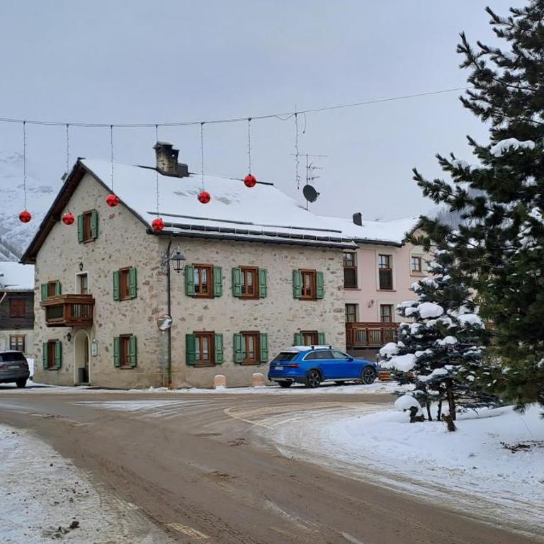 Residence Gipeto - Appartamento con 3 Camere da Letto e con Balcone - 1