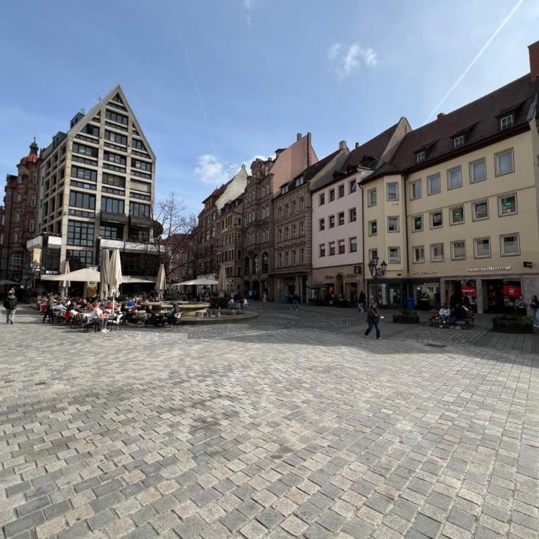 Sahara Hosting Apartments Nürnberg City Room 1 - Twin Room with Shared Bathroom - 27