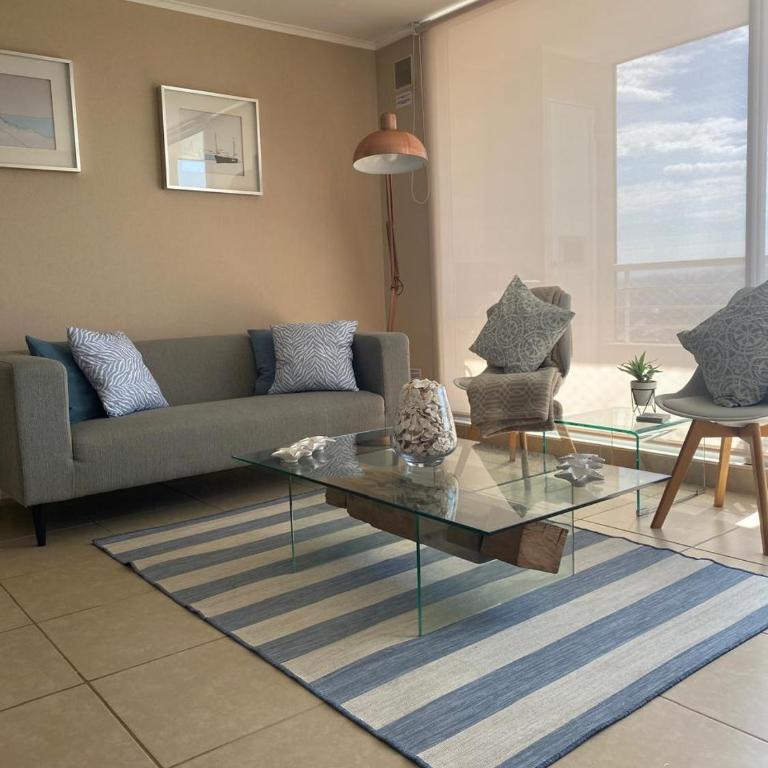 Resort Laguna Bahía, Océano Piso 12 Algarrobo - Two-Bedroom Apartment - 1