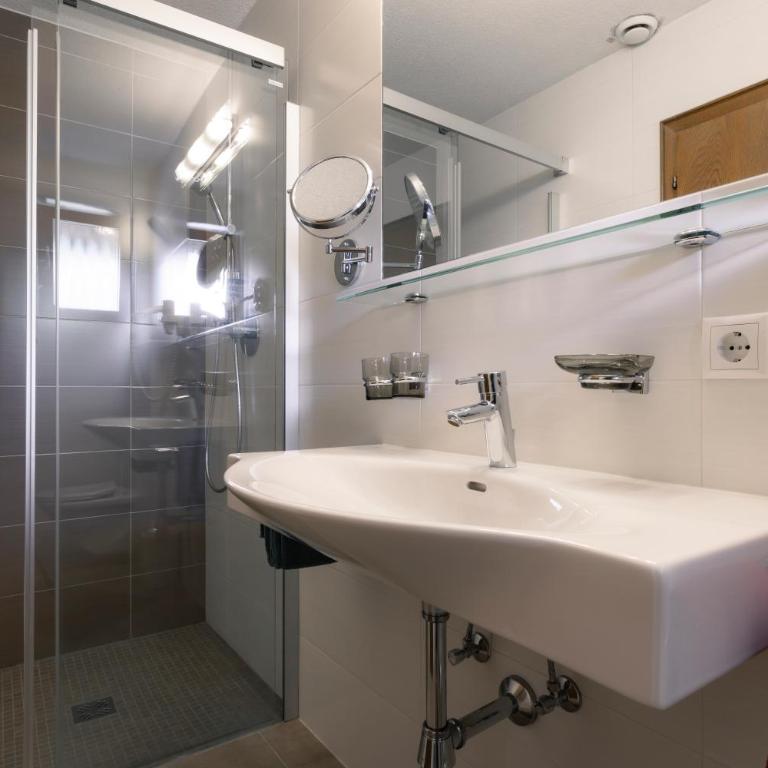 Apart Jägerheim - Apartment mit 2 Schlafzimmern und Balkon - 5