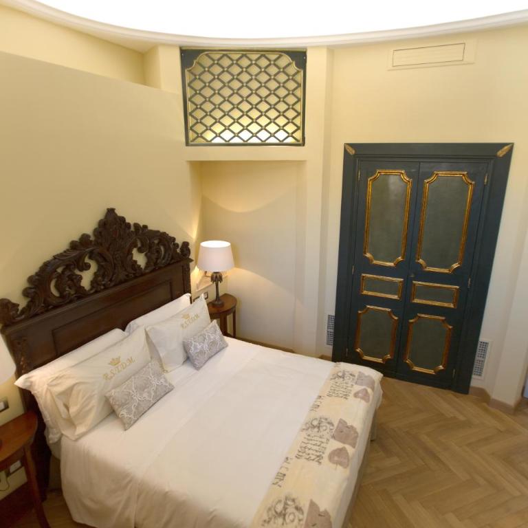 Royal Suite Trinità Dei Monti - Junior Suite con Vista - 18