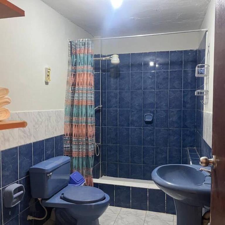 Departamento en Piura - Three-Bedroom Apartment - 5