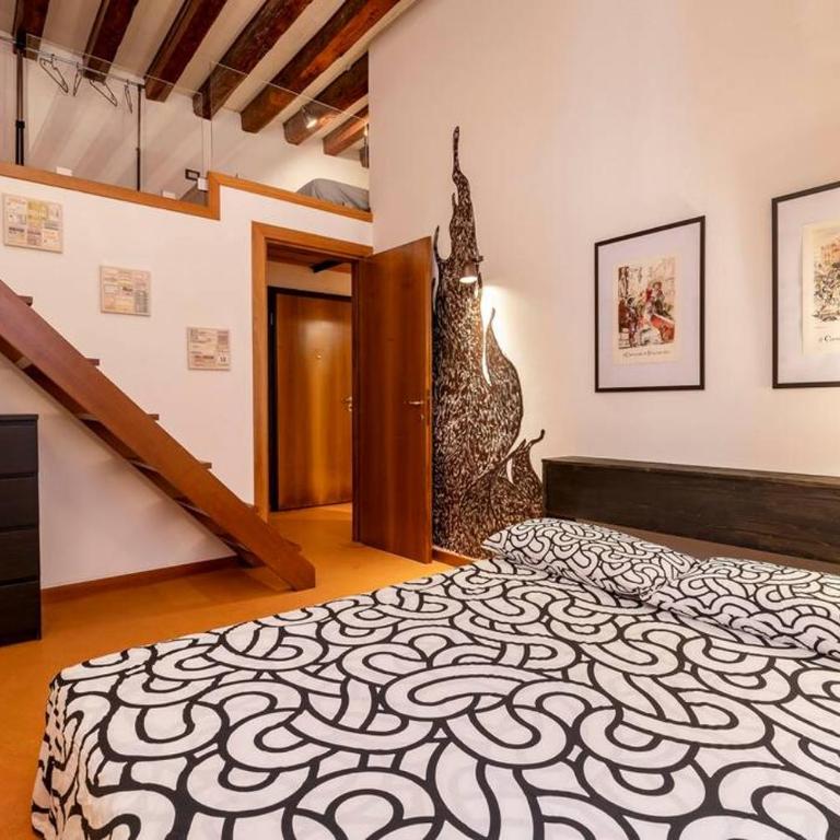 Design Loft in Venice - San Polo - One-Bedroom Apartment - 1